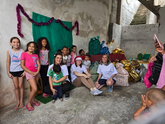(Ação de Natal) Distribuição de Brinquedos
